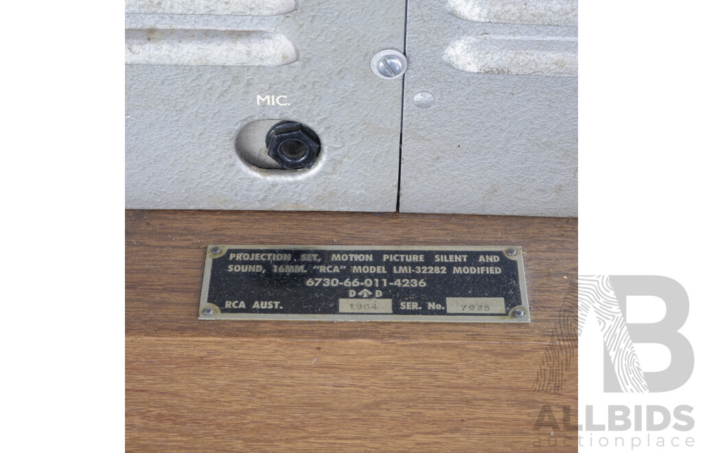 Vintage RCA Hollywood 16mm Projector in Brown Carry Case