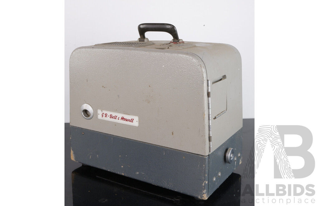 Vintage G.B Bell and Howell Projector