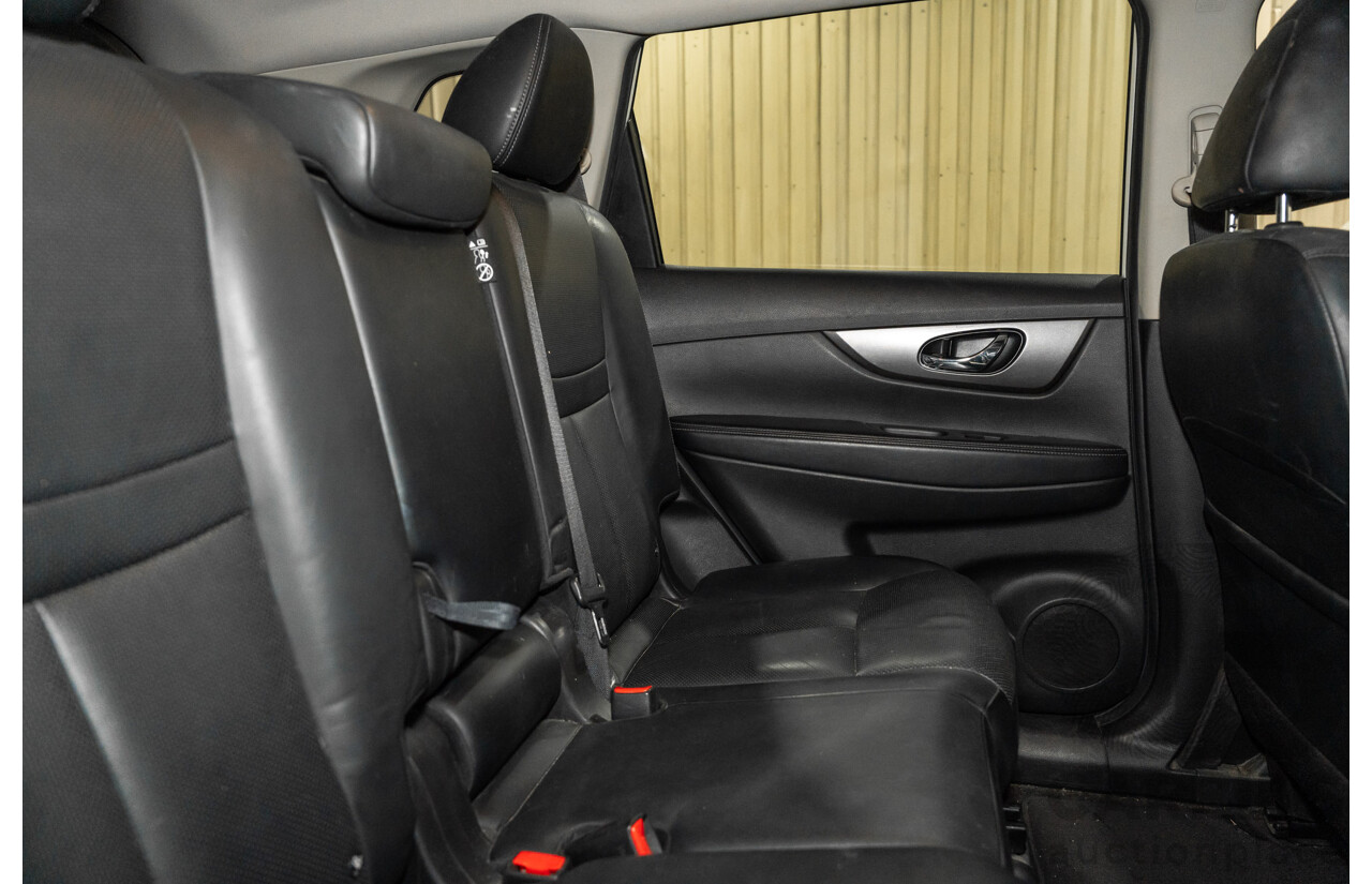 11/2014 Nissan X-Trail ST-L (fwd) T32 4d Wagon White 2.5L - 7 Seater