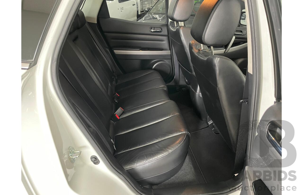 8/2011 Mazda CX-7 Luxury Sports (4x4) ER MY10 4d Wagon White 2.3L