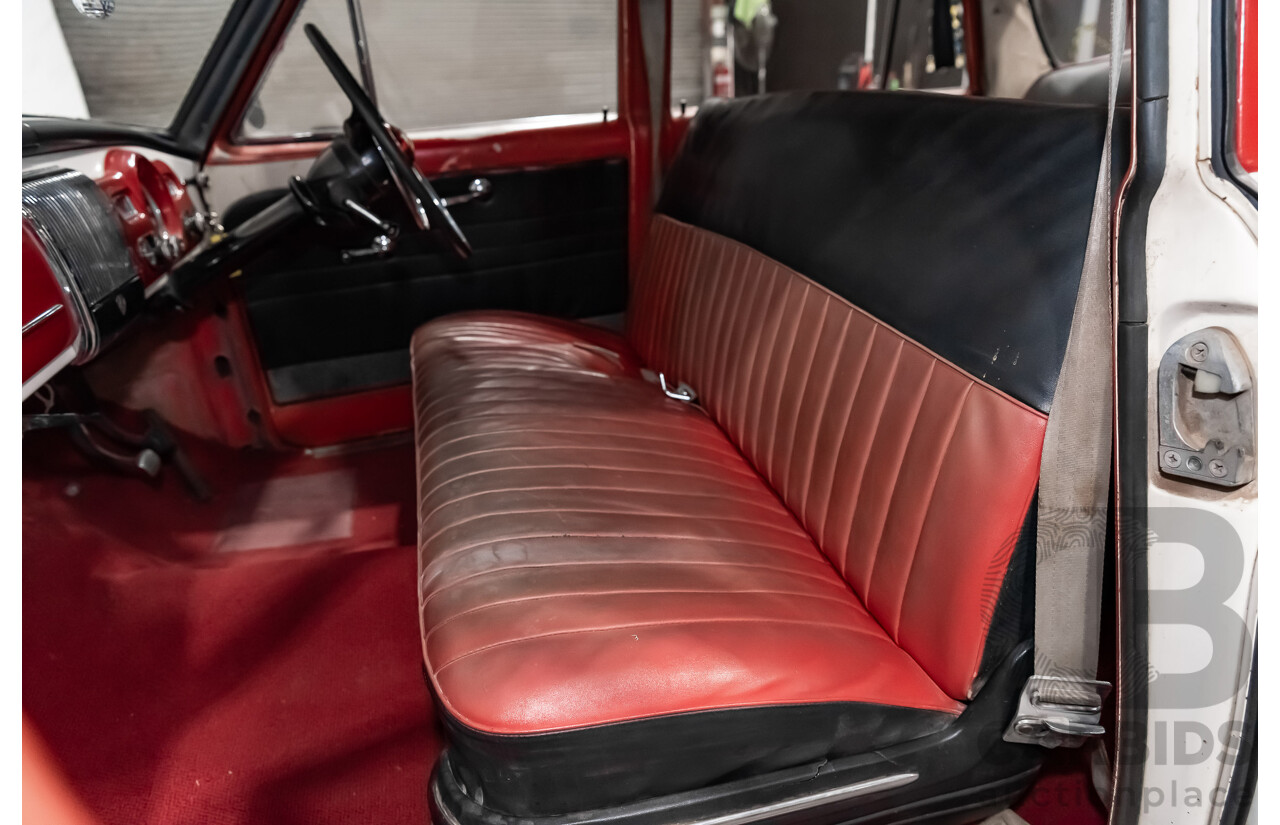 1/1958 Holden FC Special 4d Sedan India Ivory / Red 202ci