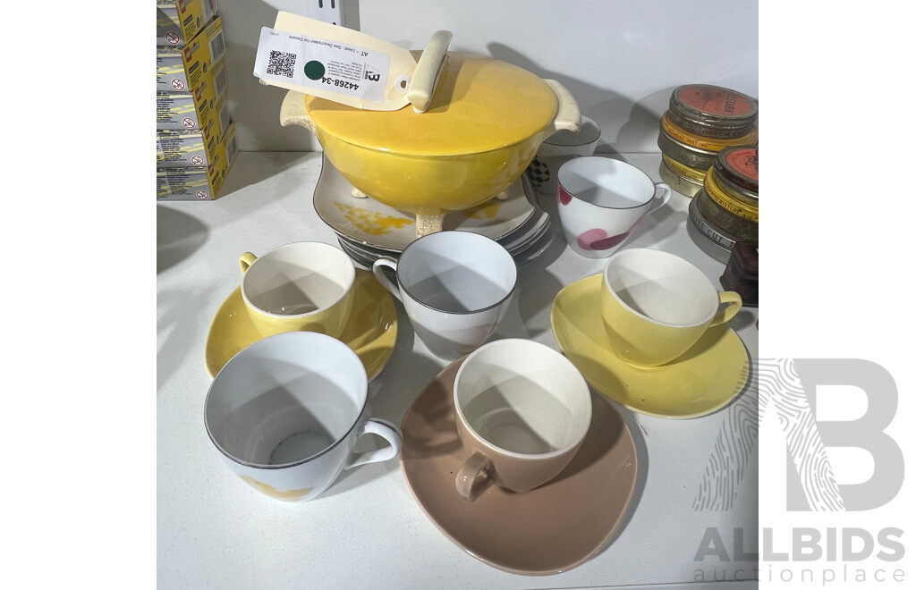 Collection Retro Ceramic Pieces Comprising Doraland Lidded Tureen, Set Three Meakin South Seas Demitasse Duos and Set Four Aichichina Duos