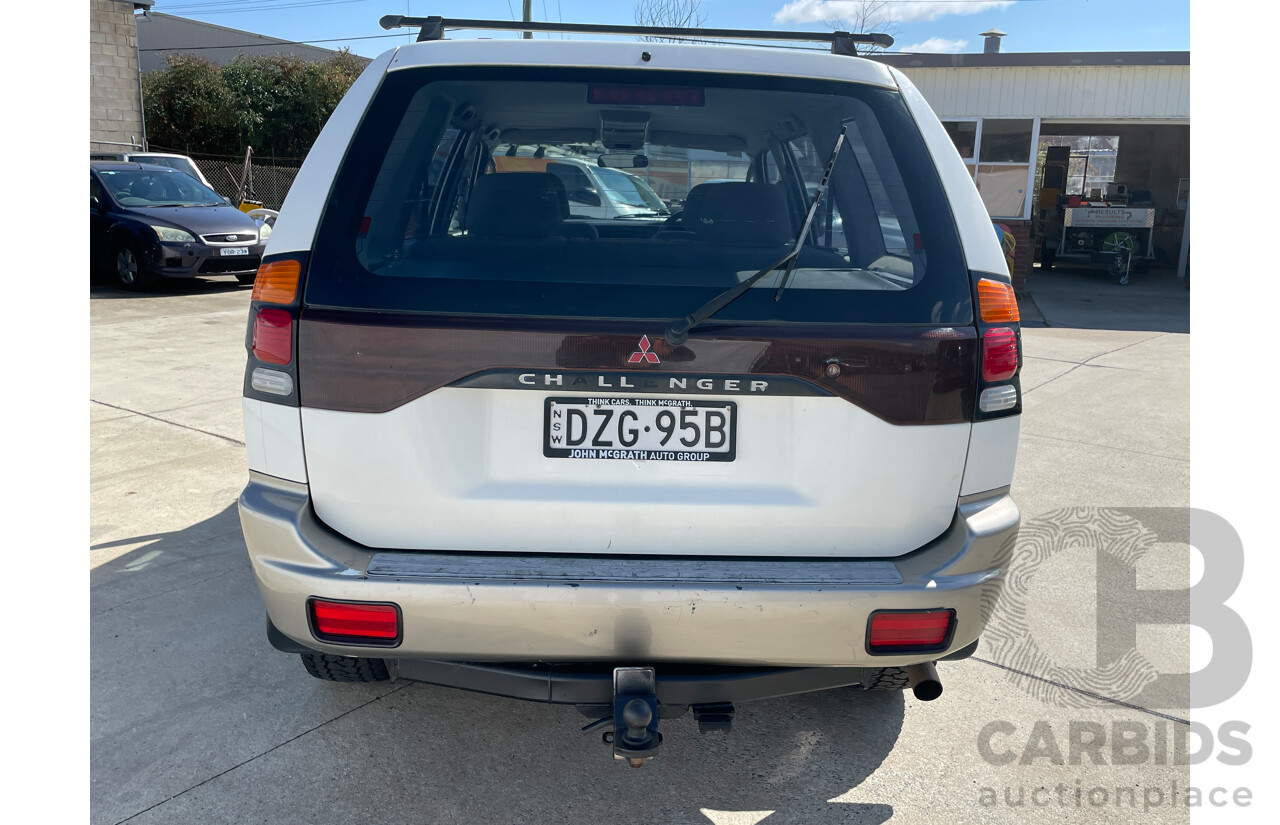 5/2003 Mitsubishi Challenger (4x4) PA-MY03 4d Wagon White 3.0L