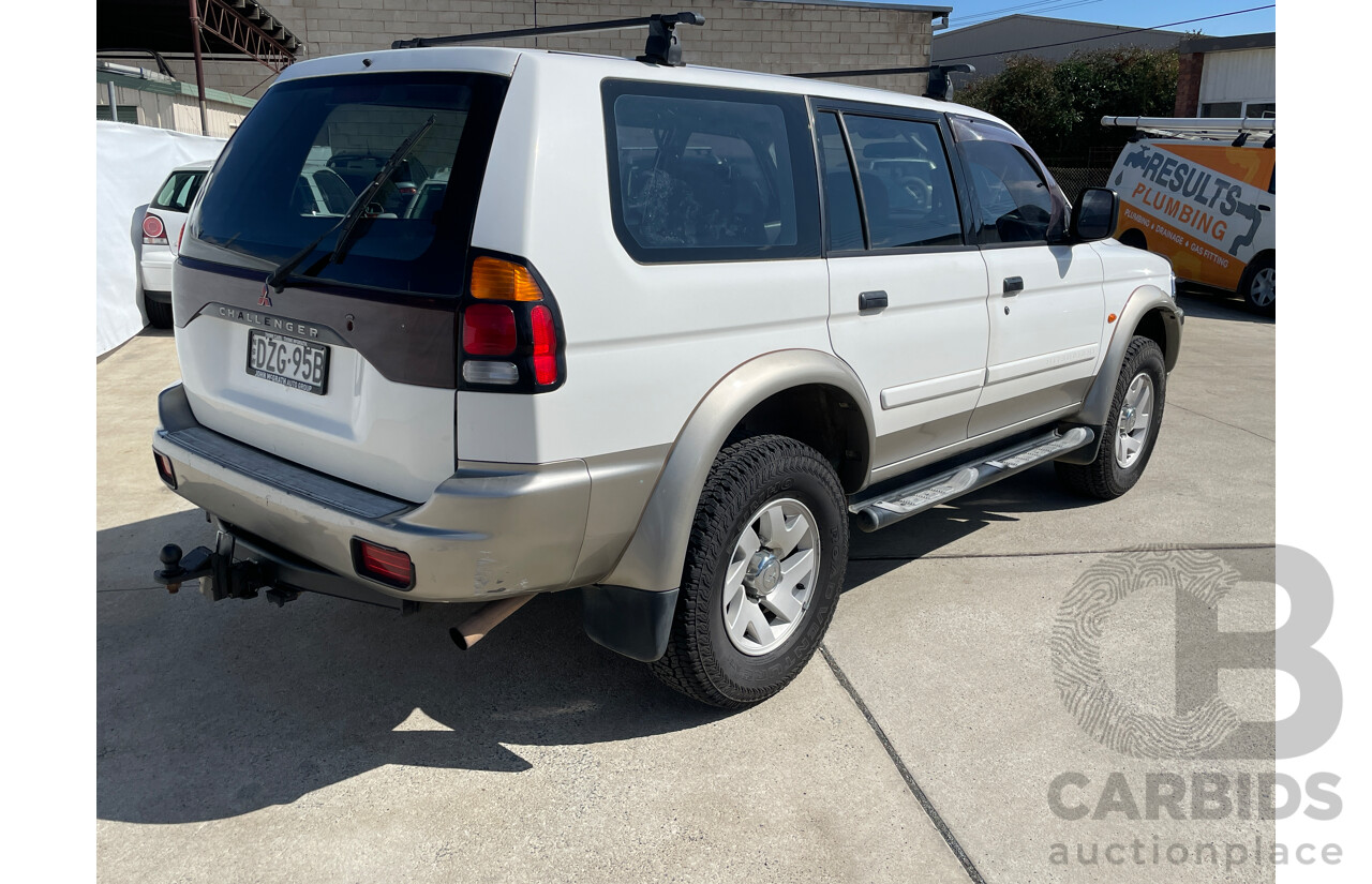 5/2003 Mitsubishi Challenger (4x4) PA-MY03 4d Wagon White 3.0L