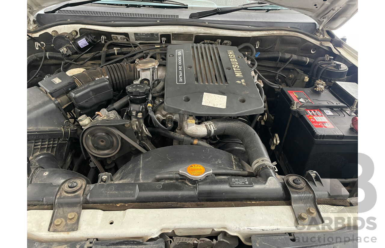 5/2003 Mitsubishi Challenger (4x4) PA-MY03 4d Wagon White 3.0L