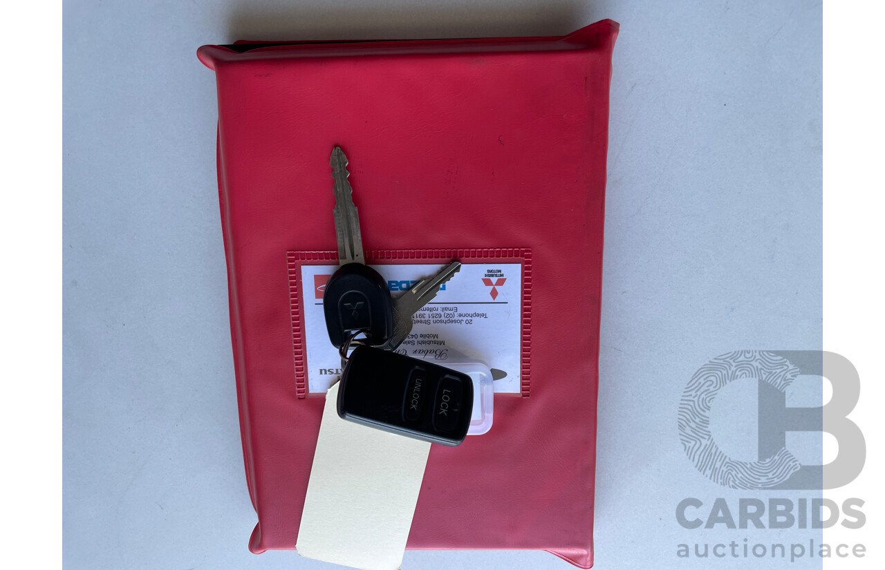 5/2003 Mitsubishi Challenger (4x4) PA-MY03 4d Wagon White 3.0L