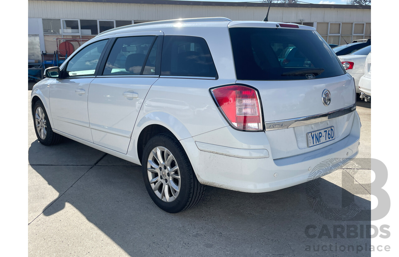 4/2009 Holden Astra CDTi AH MY09 4d Wagon White 1.9L