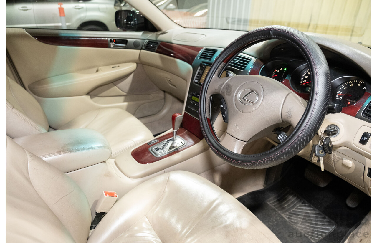 5/2002 Lexus ES300 MCV30R 4d Sedan Metallic Maroon V6 3.0L