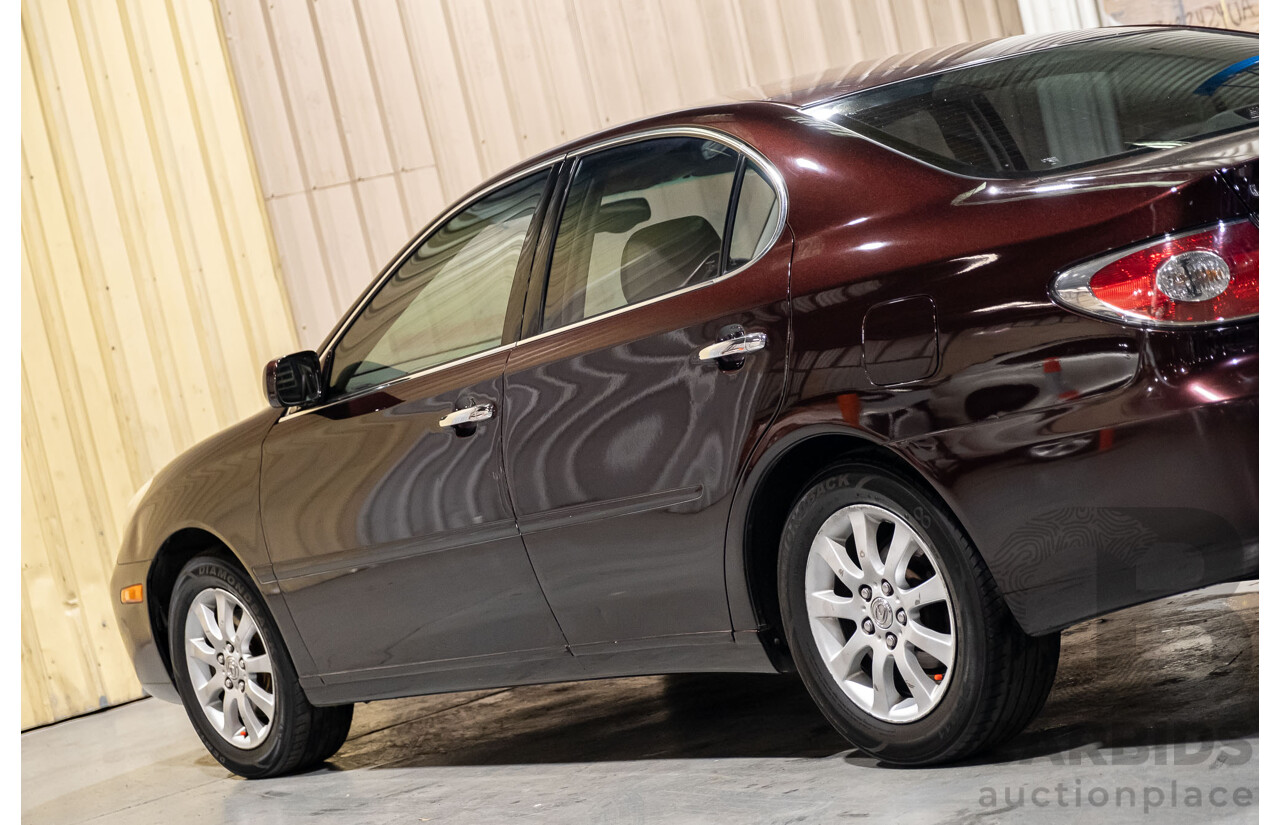 5/2002 Lexus ES300 MCV30R 4d Sedan Metallic Maroon V6 3.0L