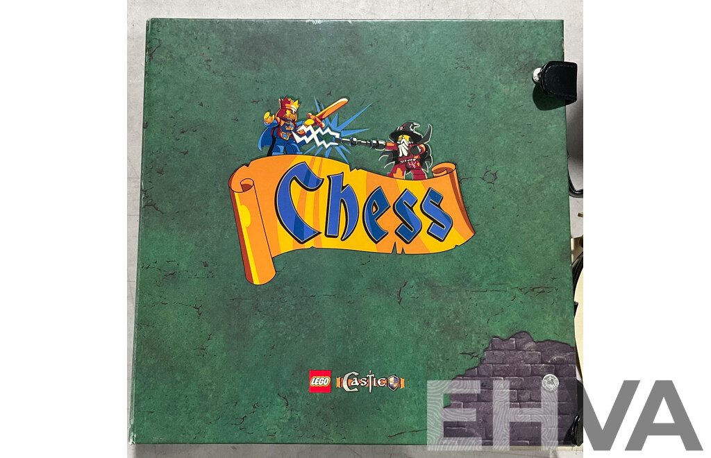 Lego Minifigures Castle Chess Set in Original Board Case
