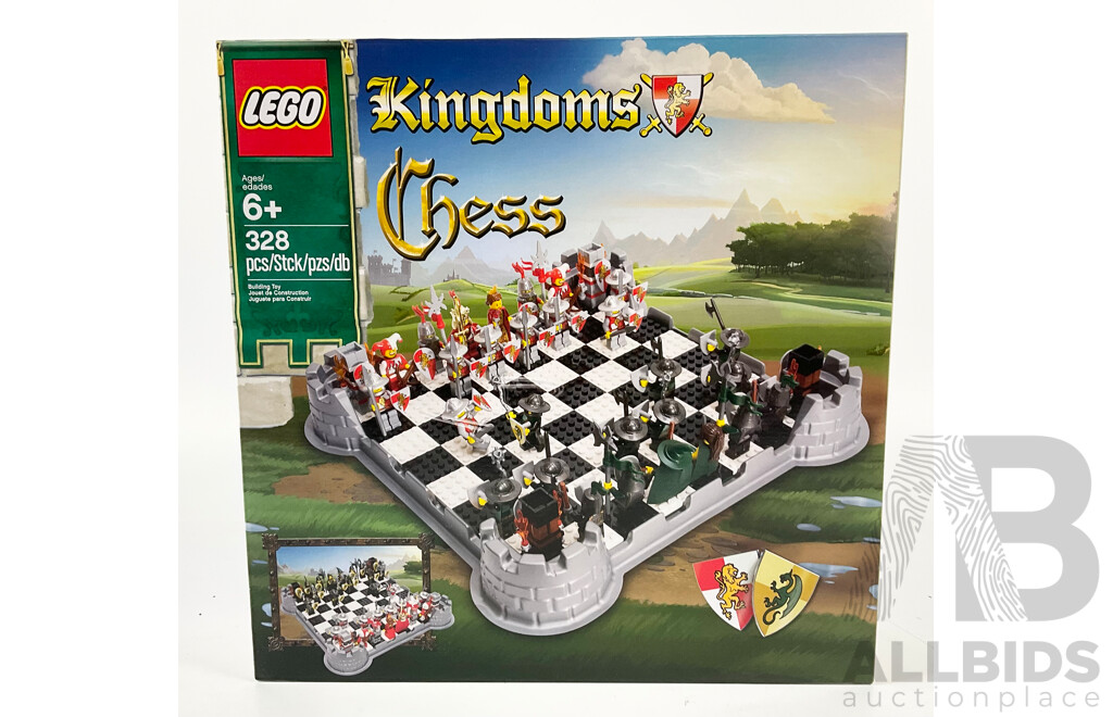 Lego Kingdoms  Chess Set 328, Sealed in Box