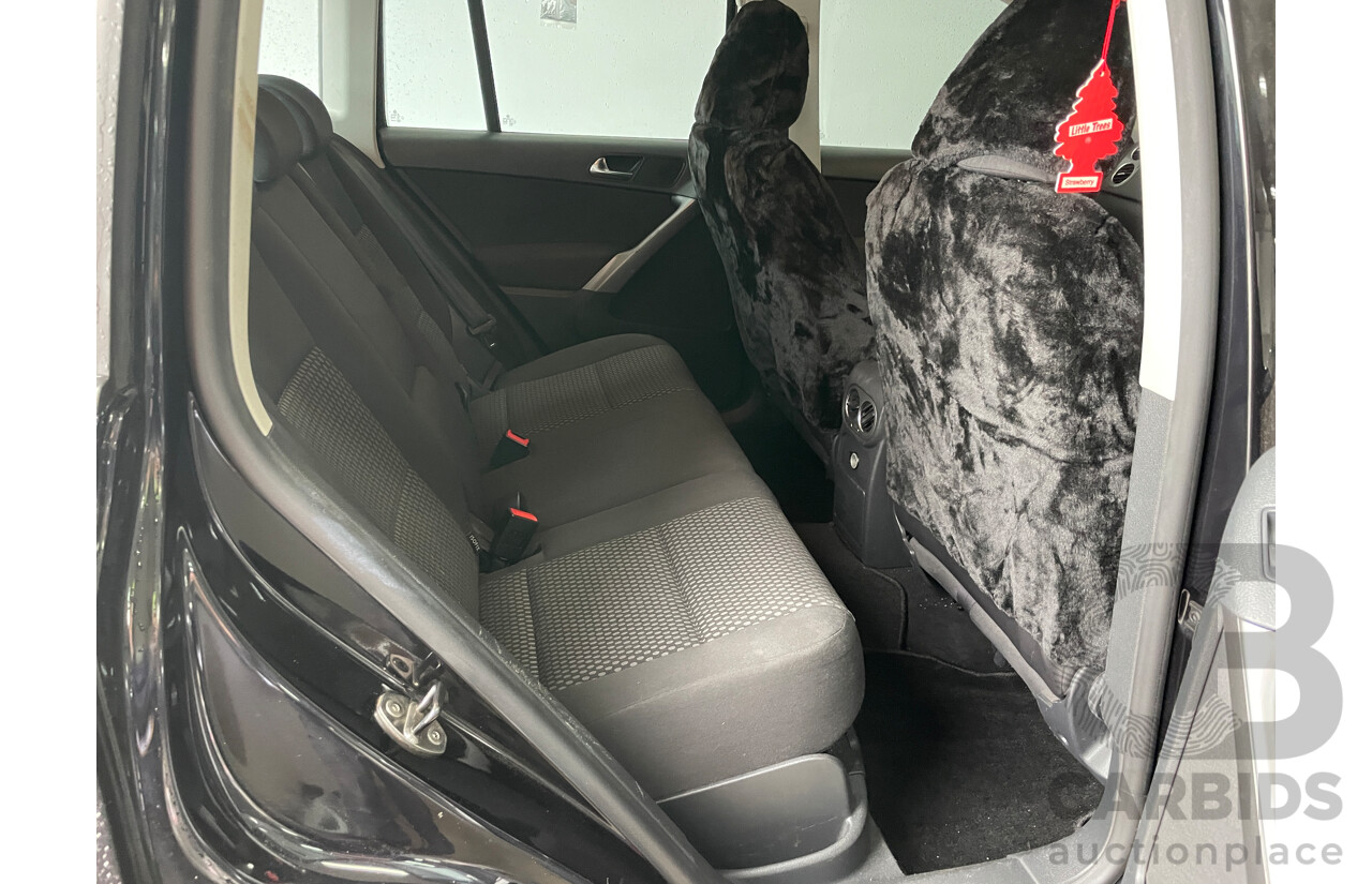 6/2009 Volkswagen Tiguan 125 TSI 5NC MY09 4d Wagon Black 2.0L