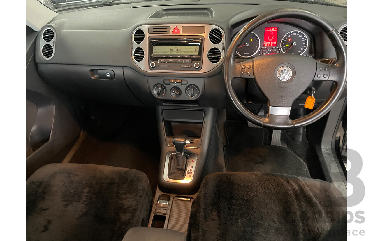 6/2009 Volkswagen Tiguan 125 TSI 5NC MY09 4d Wagon Black 2.0L