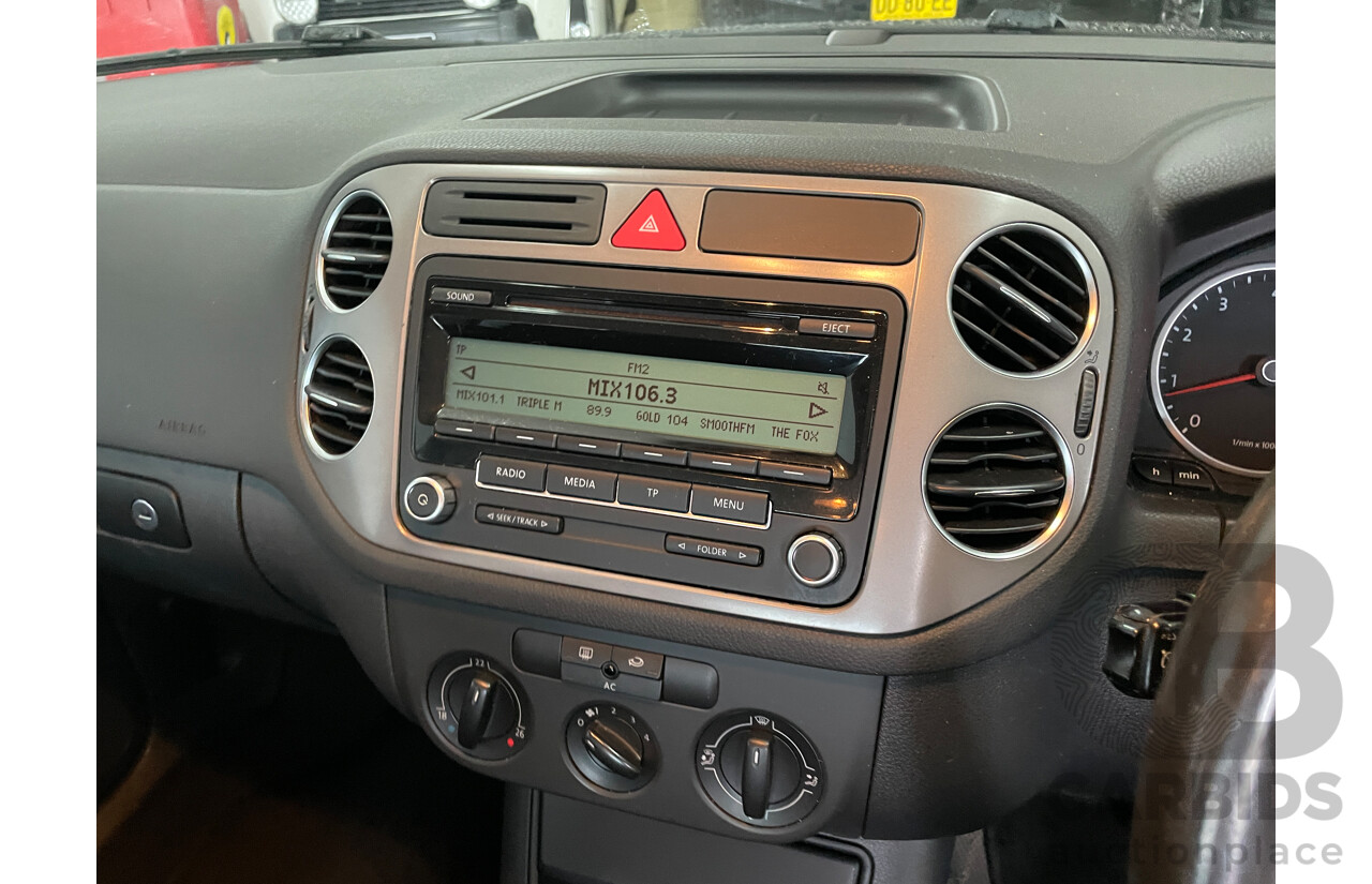 6/2009 Volkswagen Tiguan 125 TSI 5NC MY09 4d Wagon Black 2.0L