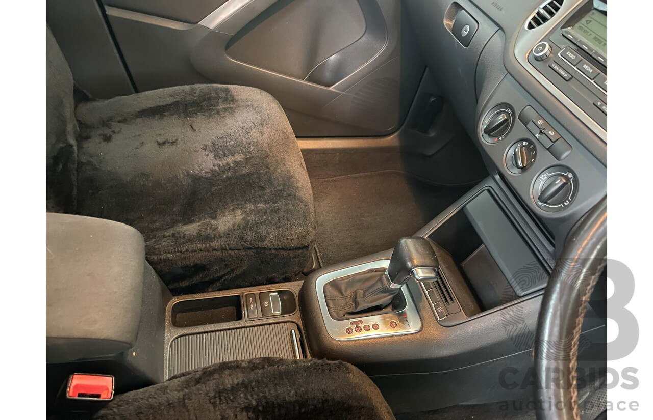 6/2009 Volkswagen Tiguan 125 TSI 5NC MY09 4d Wagon Black 2.0L