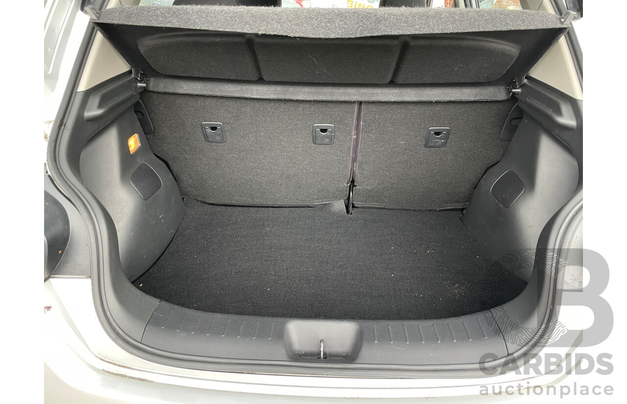 5/2016 Nissan Pulsar ST-L B17 SERIES 2 4d Sedan Silver 1.8L