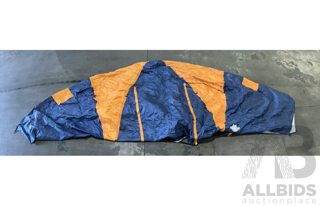 ADVENTURIDGE 6-Person Tent - ORP $150.00
