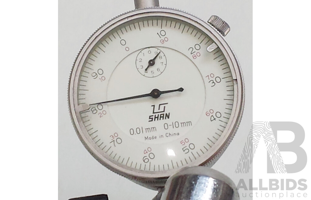 Shan Precision Metric Dial Indicator with Magnetic V Block Base Stand