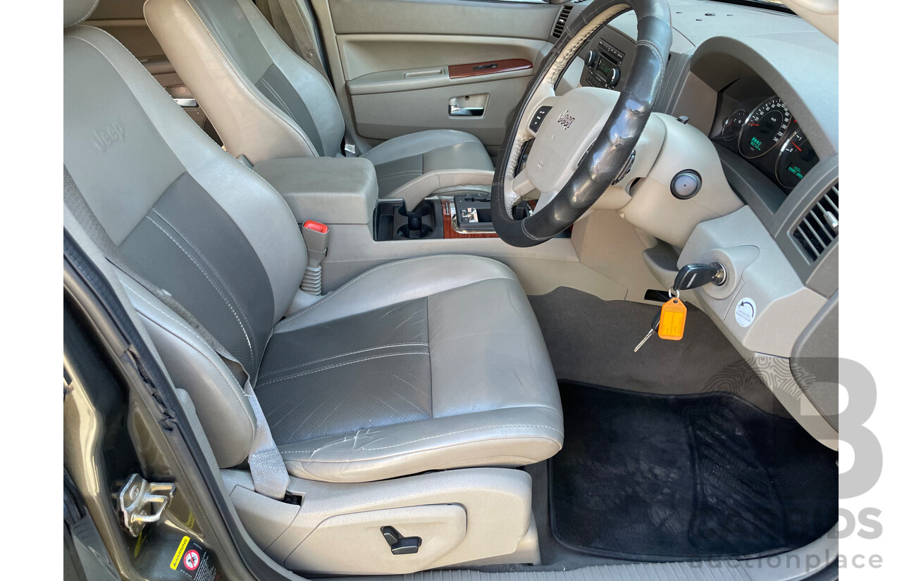 4/2006 Jeep Grand Cherokee Limited (4x4) WH 4d Wagon Grey 5.7L