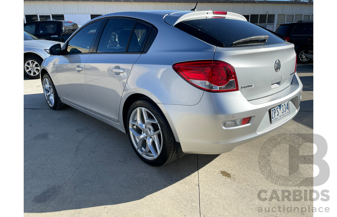 5/2013 Holden Cruze CD Equipe JH MY13 5d Hatchback Silver 1.8L
