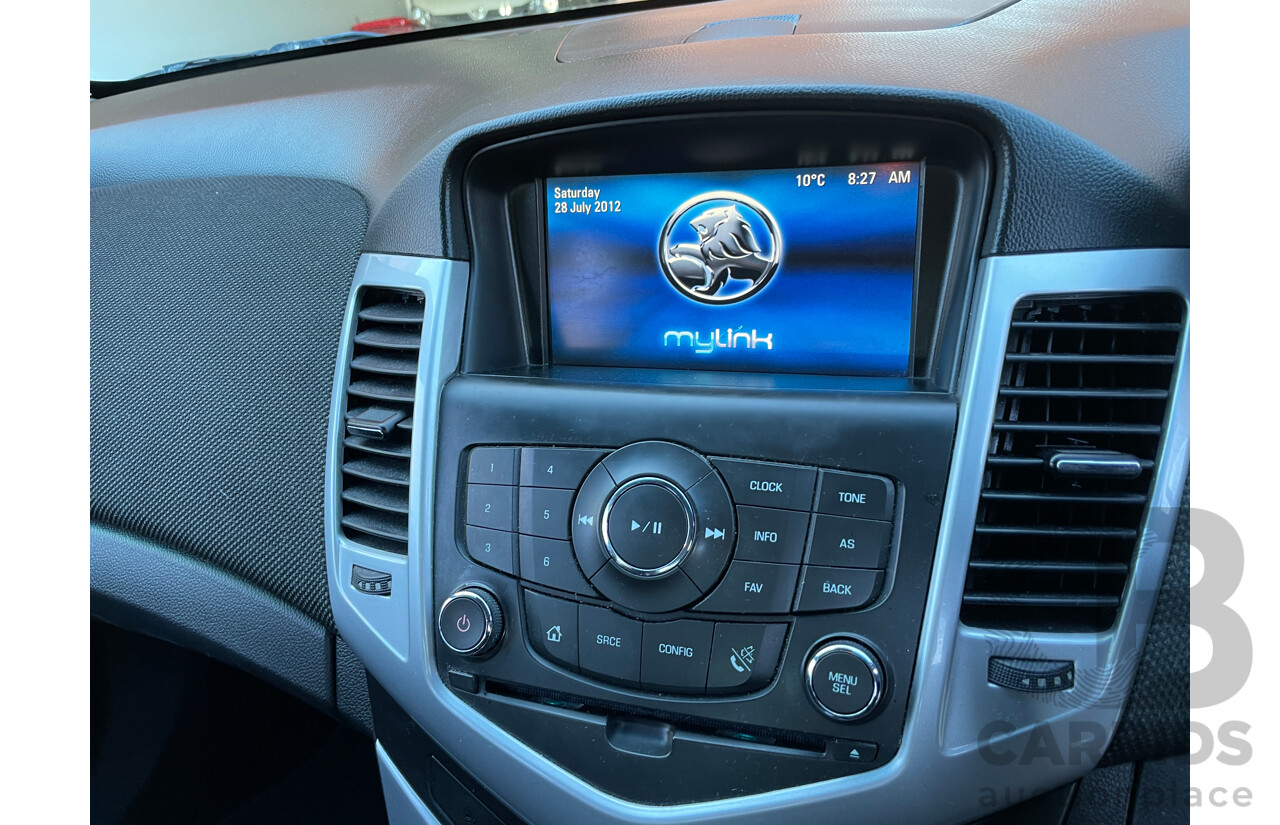 5/2013 Holden Cruze CD Equipe JH MY13 5d Hatchback Silver 1.8L