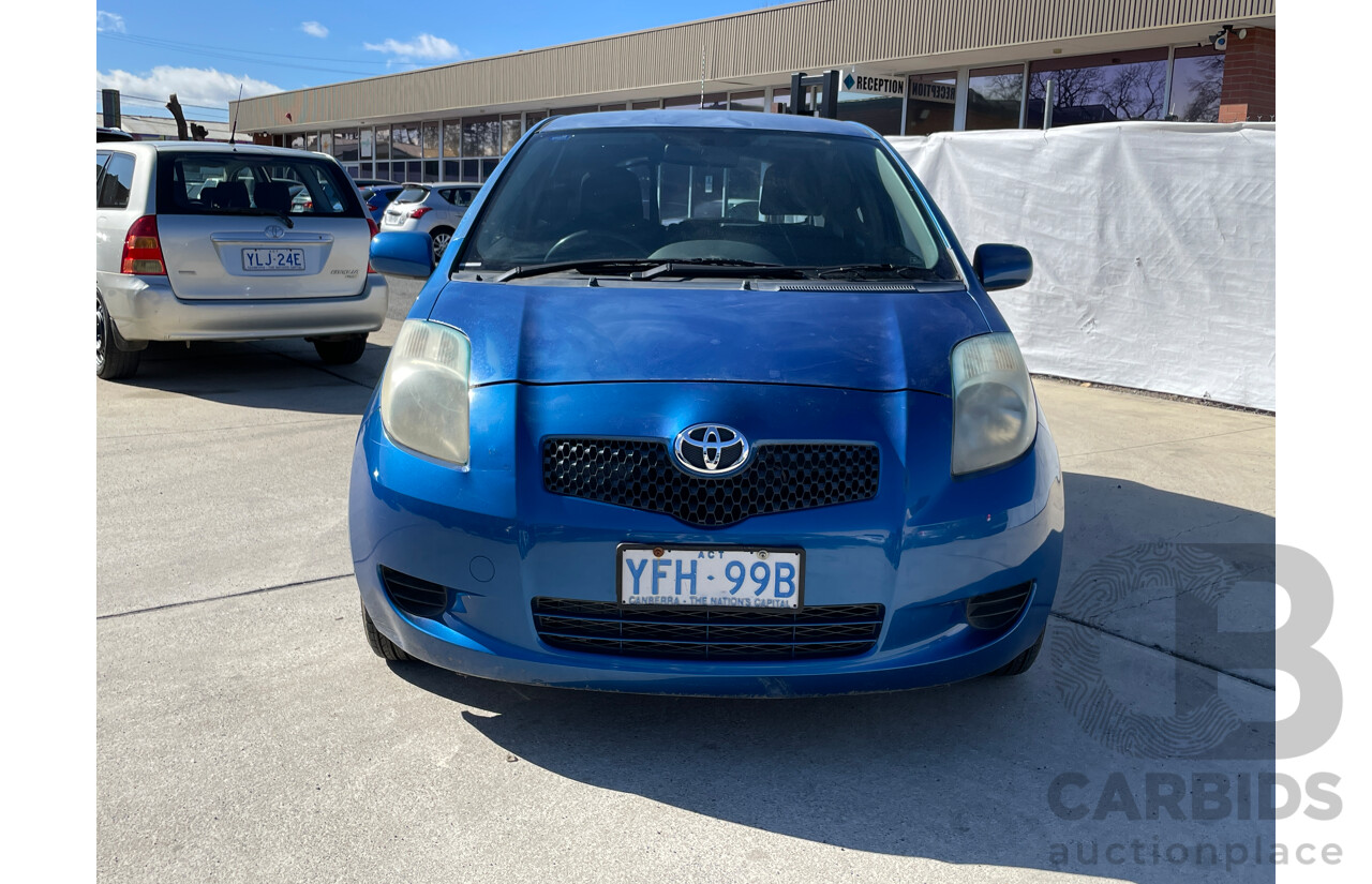 11/2005 Toyota Yaris YR NCP90R 3d Hatchback Blue 1.3L