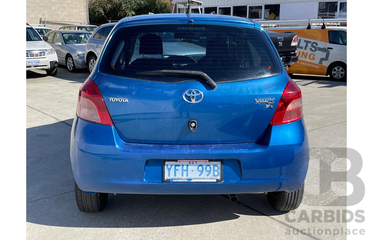 11/2005 Toyota Yaris YR NCP90R 3d Hatchback Blue 1.3L