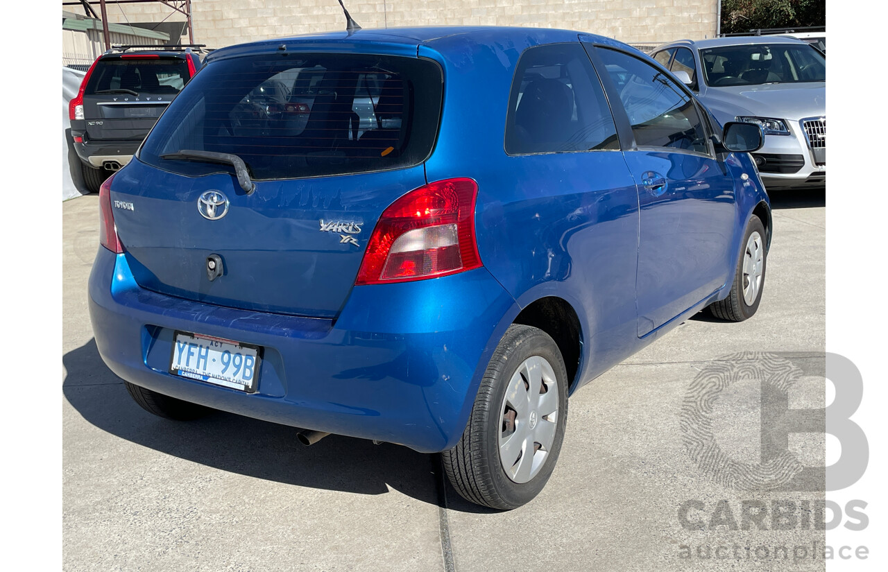 11/2005 Toyota Yaris YR NCP90R 3d Hatchback Blue 1.3L