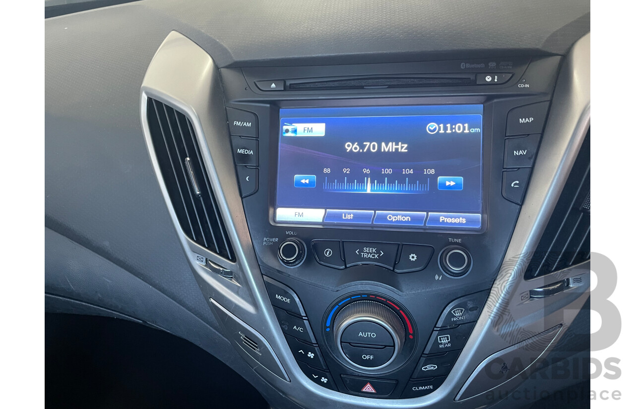 4/2014 Hyundai Veloster + FS MY13 3d Coupe Blue 1.6L