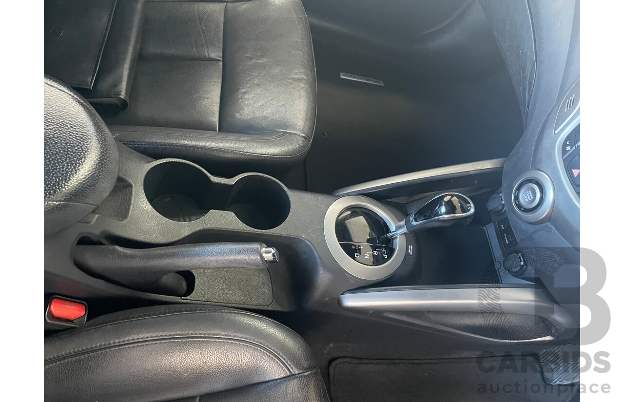 4/2014 Hyundai Veloster + FS MY13 3d Coupe Blue 1.6L