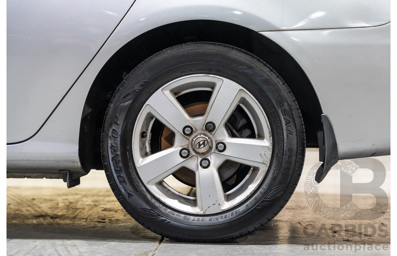 1/2008 Hyundai Elantra SX HD 4d Sedan Silver 2.0L