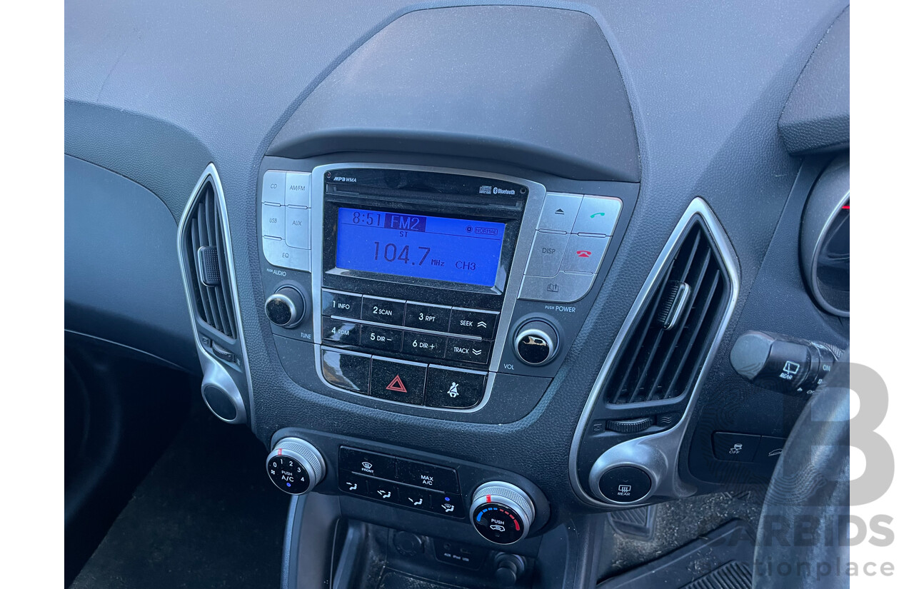 6/2012 Hyundai Ix35 Active (fwd) LM MY11 4d Wagon Silver 2.0L