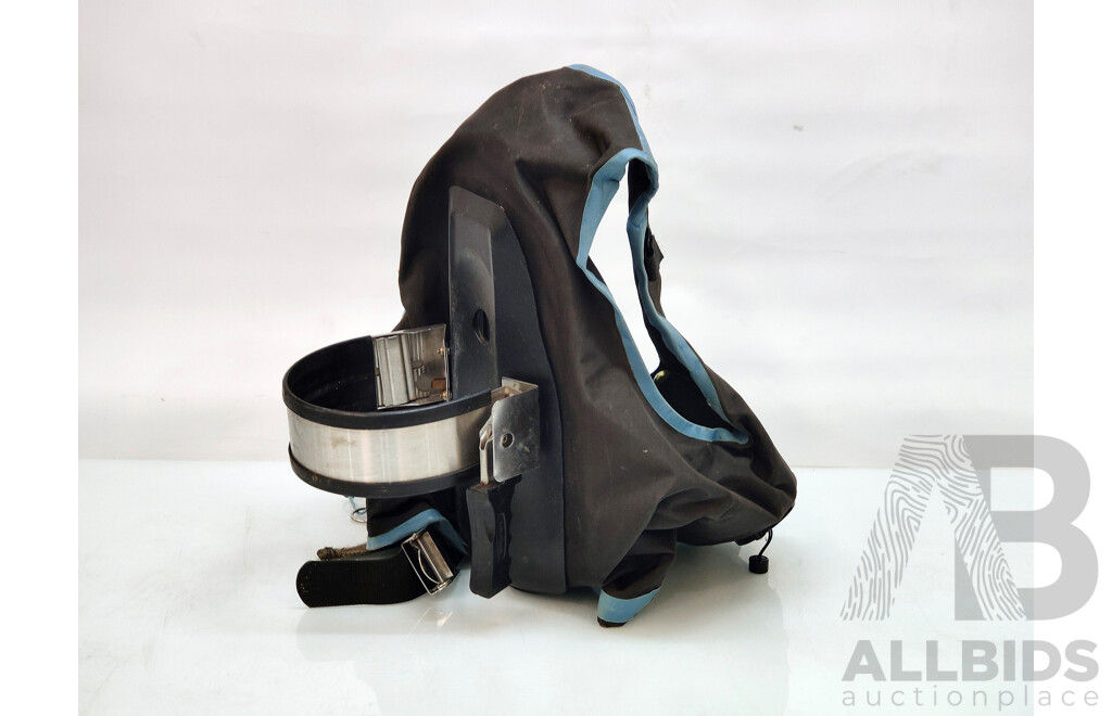 SCUBAPRO Scuba Diving Vest, Snorkel and SPG