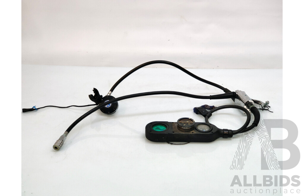 SCUBAPRO Scuba Diving Vest, Snorkel and SPG