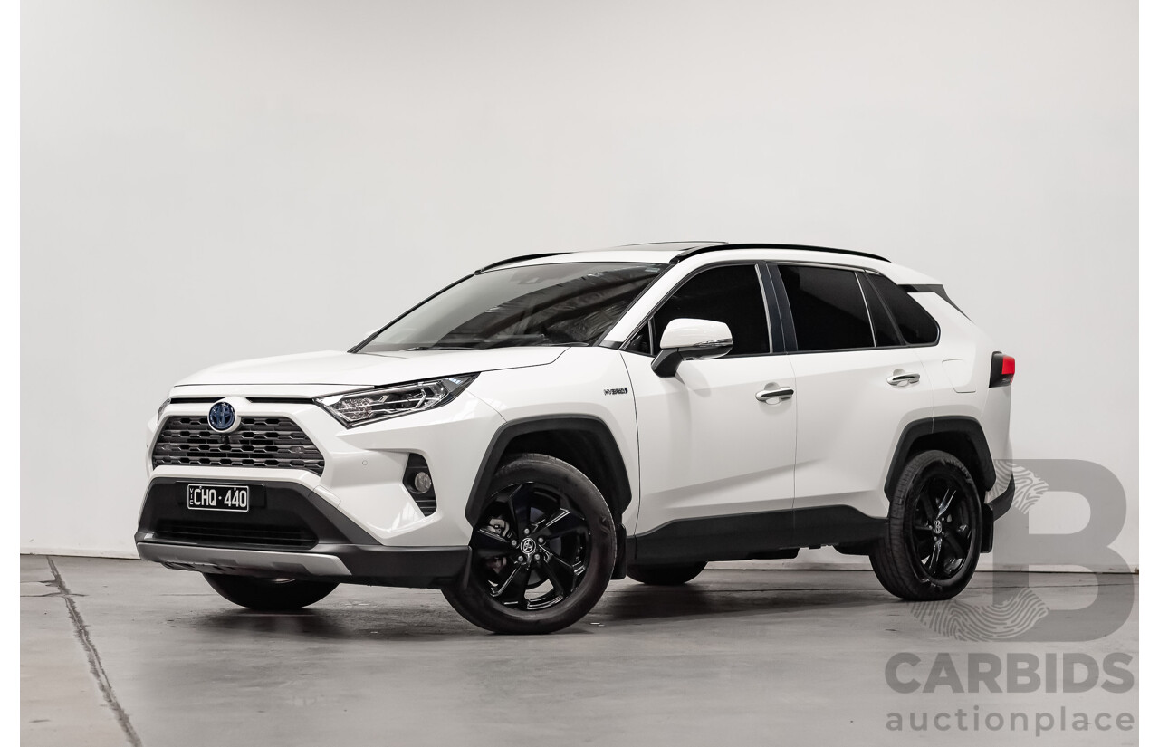 10/2019 Toyota RAV4 Cruiser Hybrid eFour (AWD) AXAH54R White 4d Wagon 2.5L - Hybrid