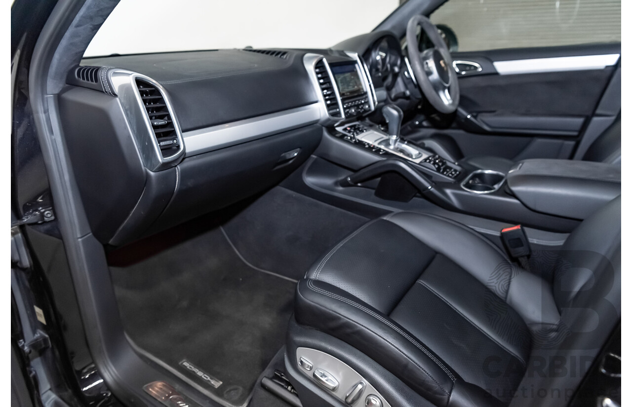 9/2013 Porsche Cayenne GTS Series 2 4d Wagon Black V8 4.8L