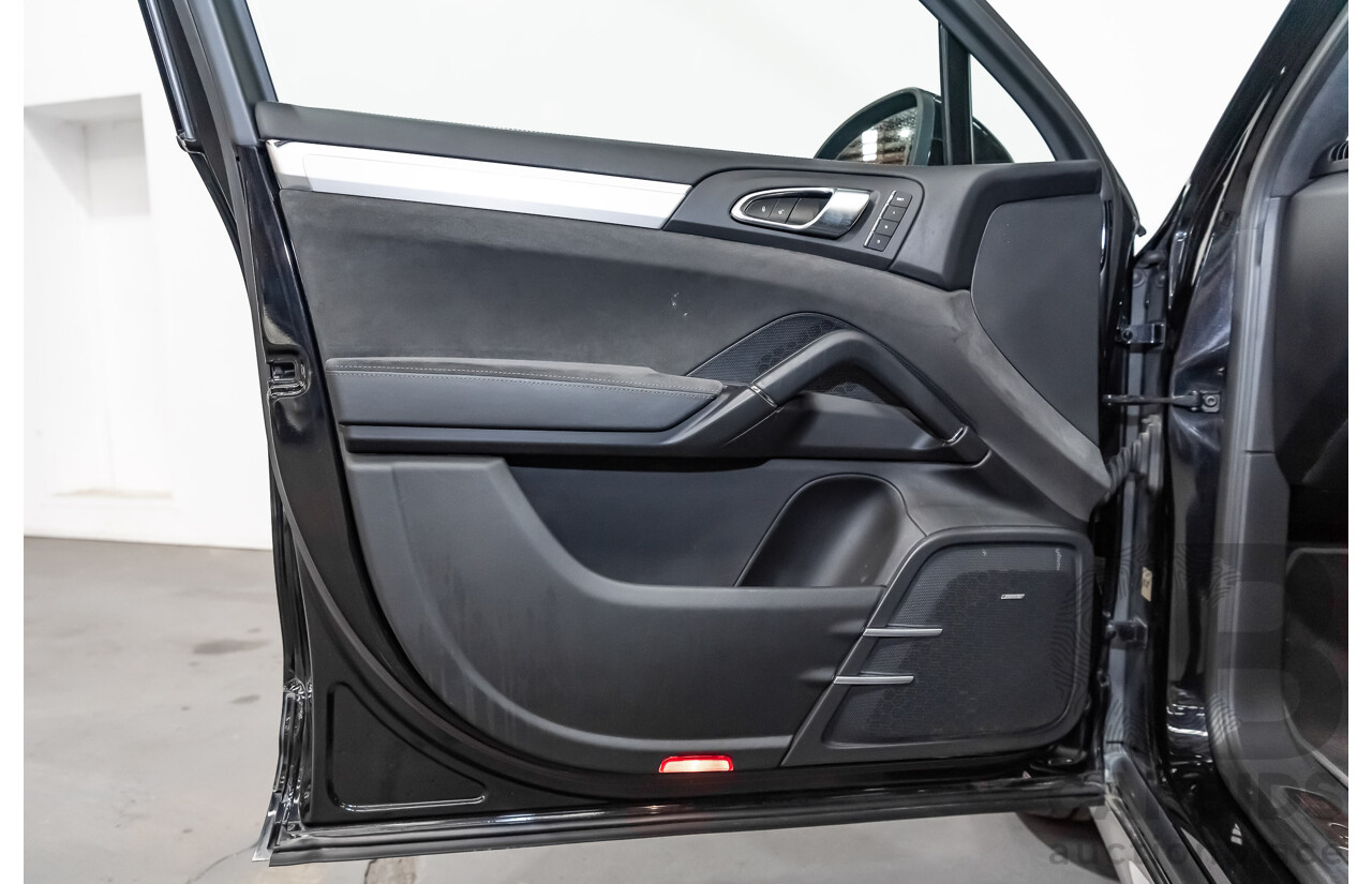 9/2013 Porsche Cayenne GTS Series 2 4d Wagon Black V8 4.8L