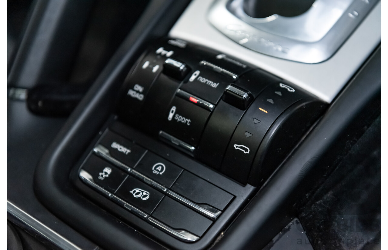 9/2013 Porsche Cayenne GTS Series 2 4d Wagon Black V8 4.8L