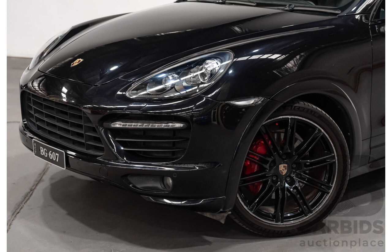 9/2013 Porsche Cayenne GTS Series 2 4d Wagon Black V8 4.8L