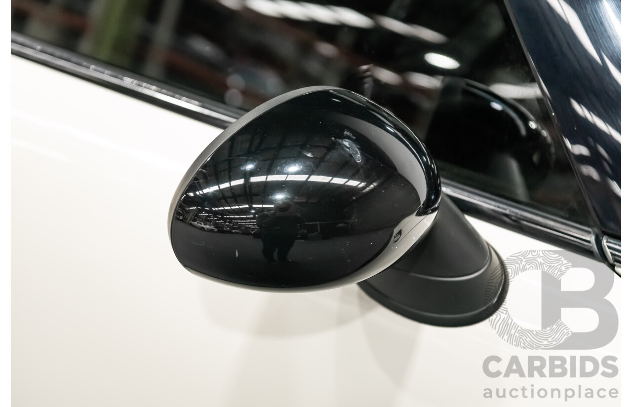 8/2009 Mini Cooper S R56 2d Hatchback White Turbo 1.6L