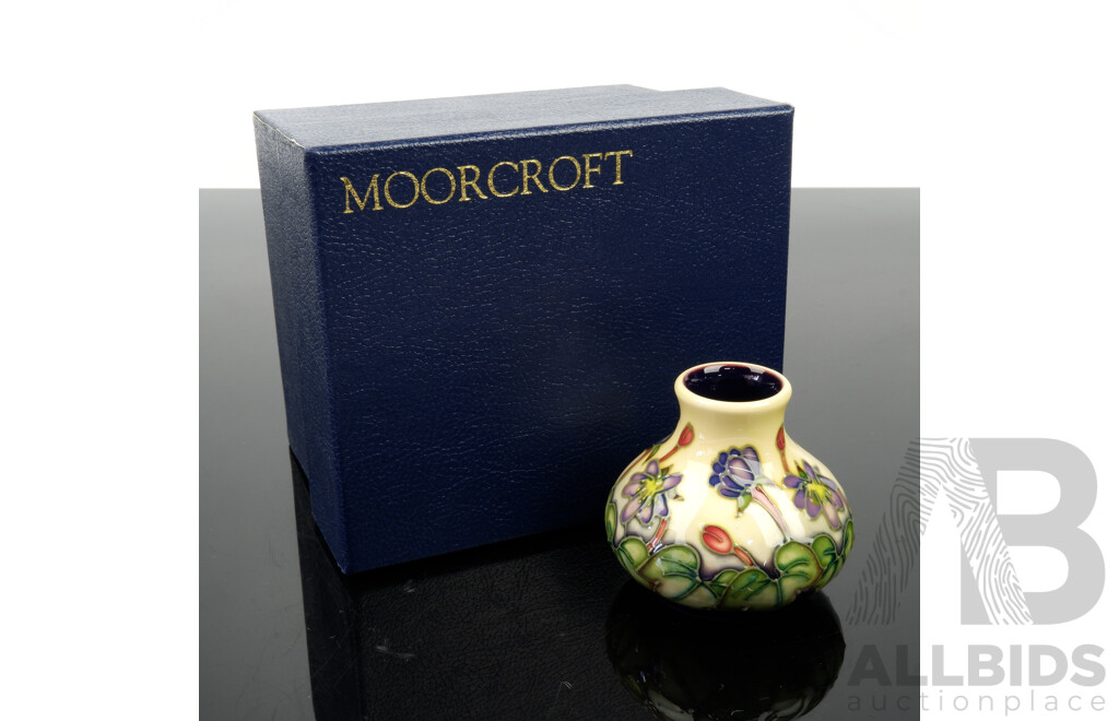 Moorcroft Porcelain Vase in Hepatica Design by Emma Bossons in Original Box