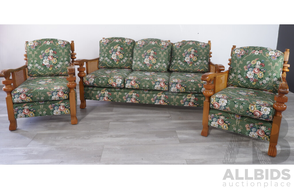 Jarvie Three Piece Lounge Suite