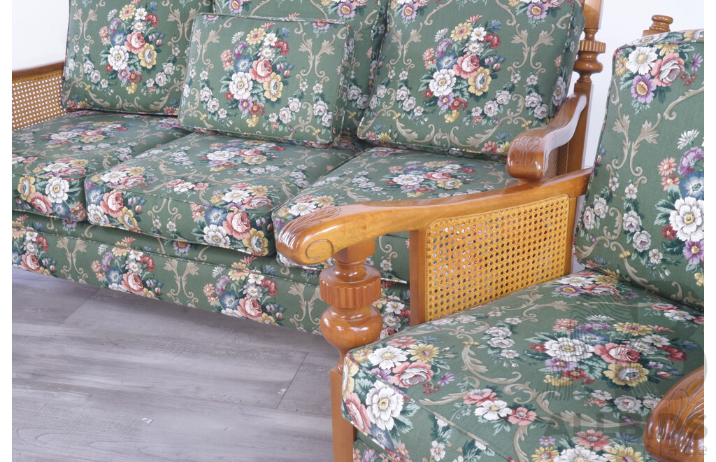 Jarvie Three Piece Lounge Suite