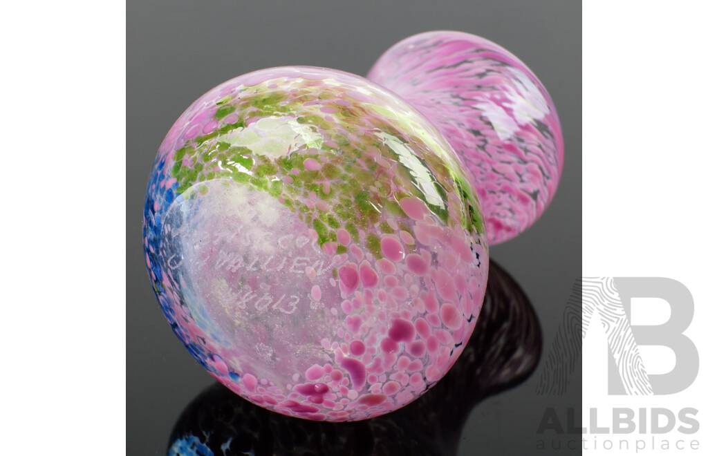 Kosta Boda Artists Collection Hand Blown Mottled Pink Vase by Bertil Vallien