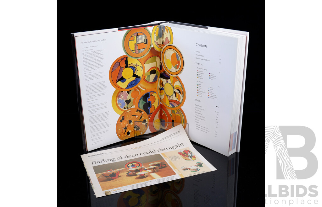 Comprehensivly Clarice Cliff, G Slater & J Brough, Thames & Hudson, 2005, Hardcover with Dust Jacket