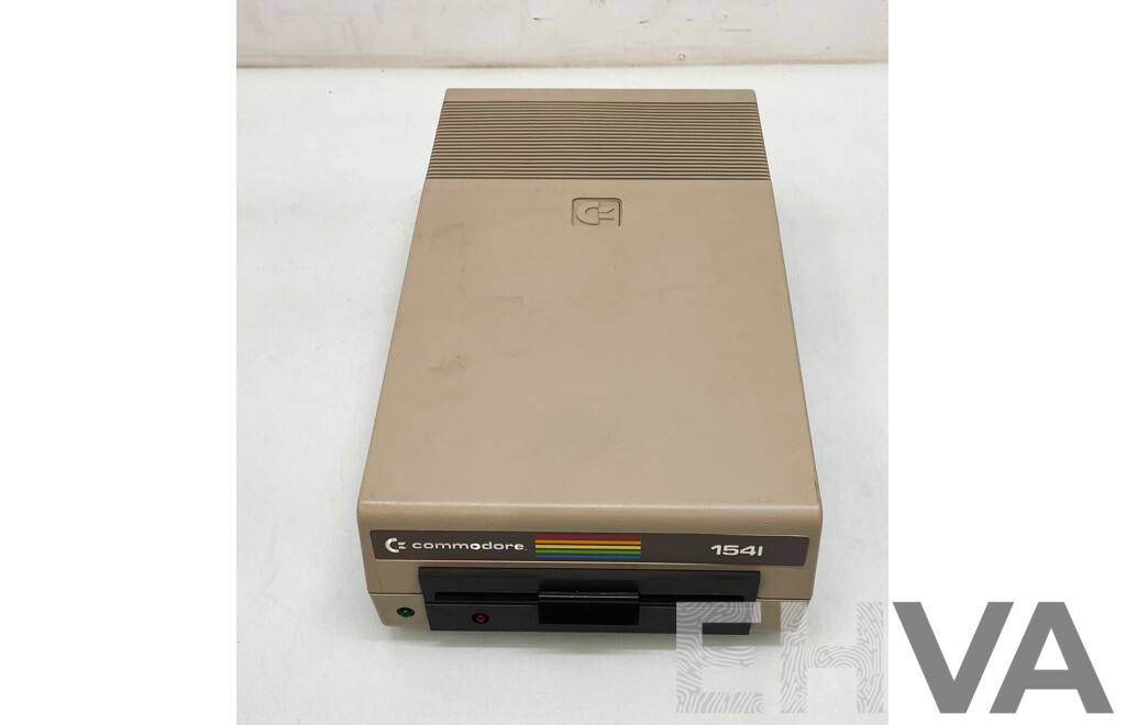 Commodore 1541 Vintage Single 5.25-Inch Floppy Disk Drive