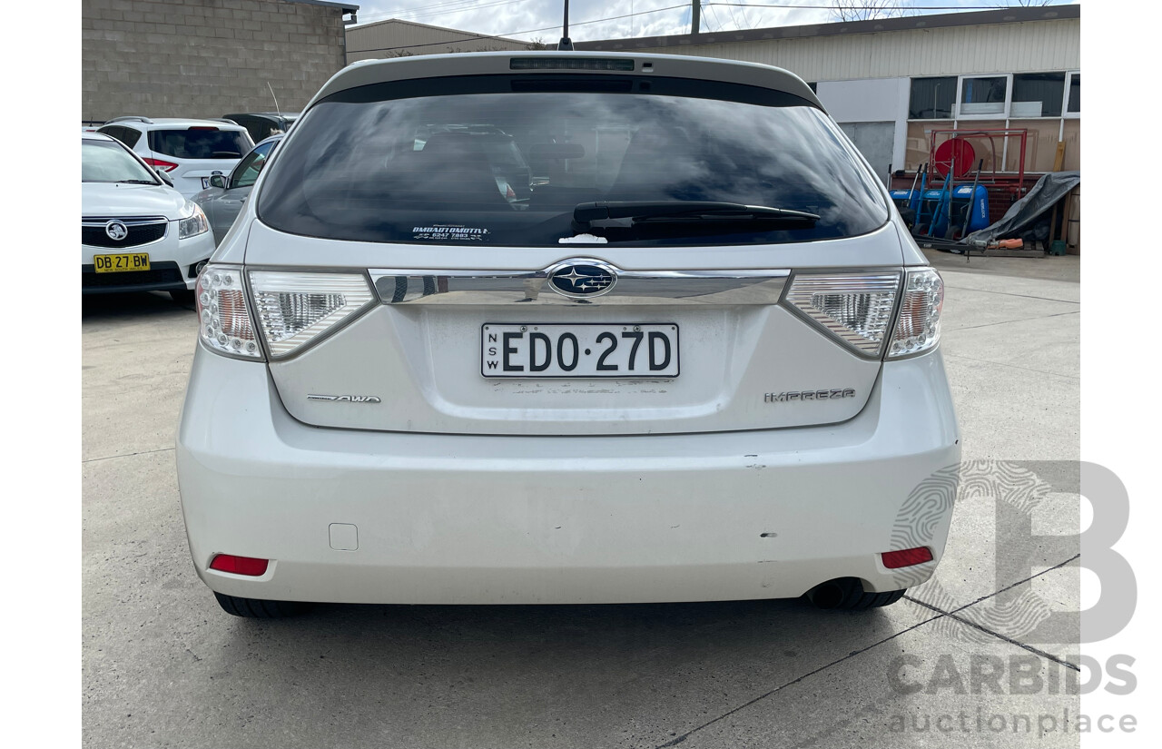 5/2010 Subaru Impreza R (awd) MY10 5d Hatchback White 2.0L