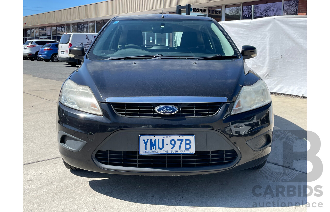 8/2010 Ford Focus CL LV 5d Hatchback Black 2.0L