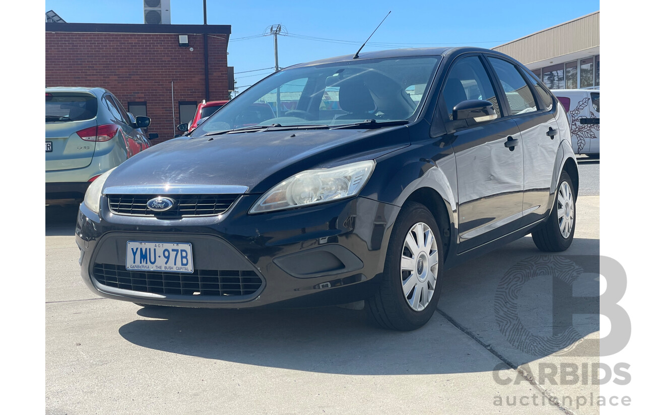 8/2010 Ford Focus CL LV 5d Hatchback Black 2.0L
