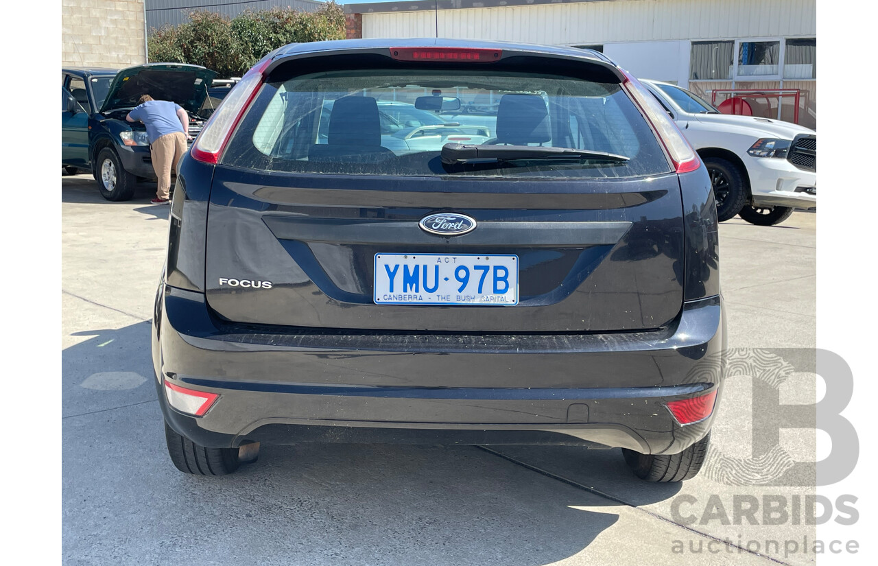 8/2010 Ford Focus CL LV 5d Hatchback Black 2.0L